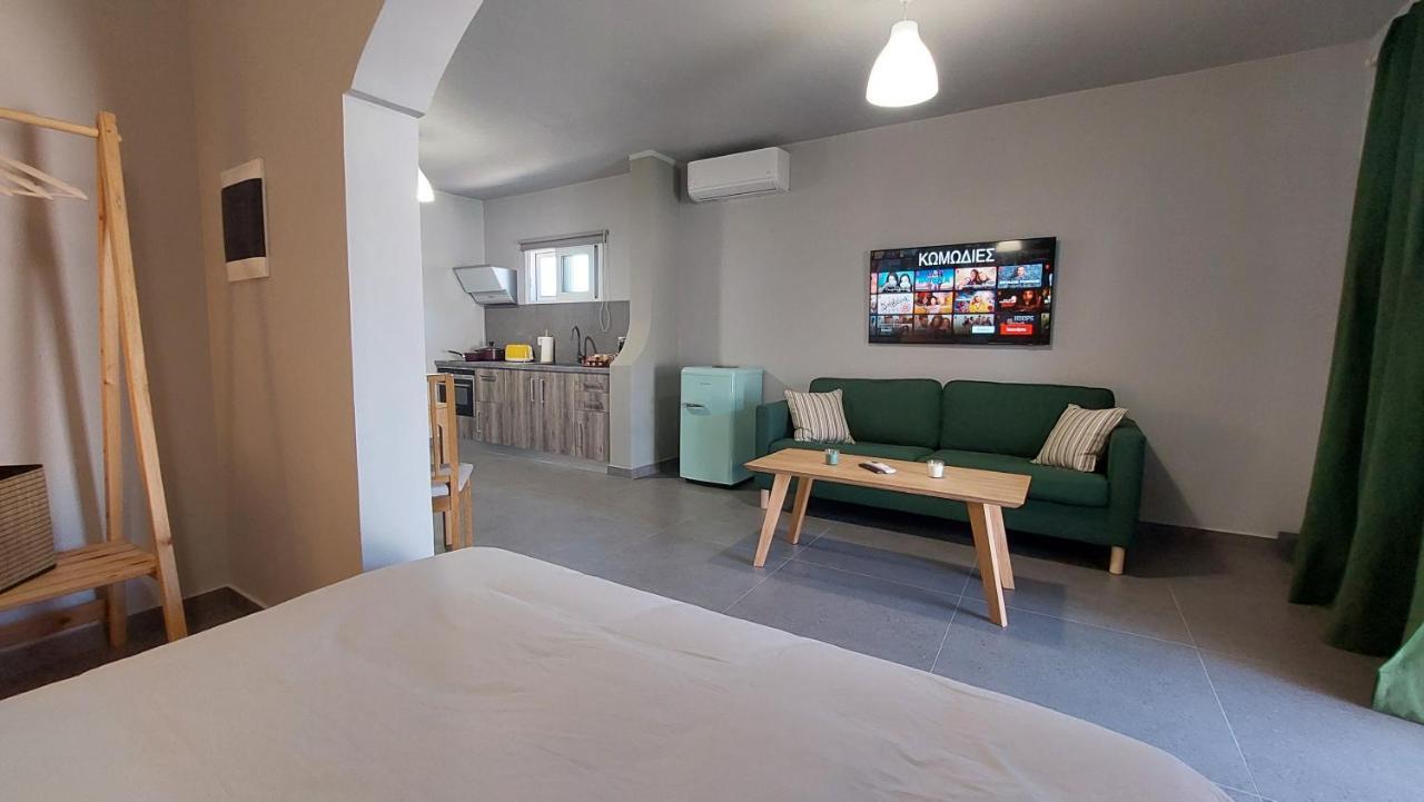 Jimmy'S Place Artemida  Zewnętrze zdjęcie