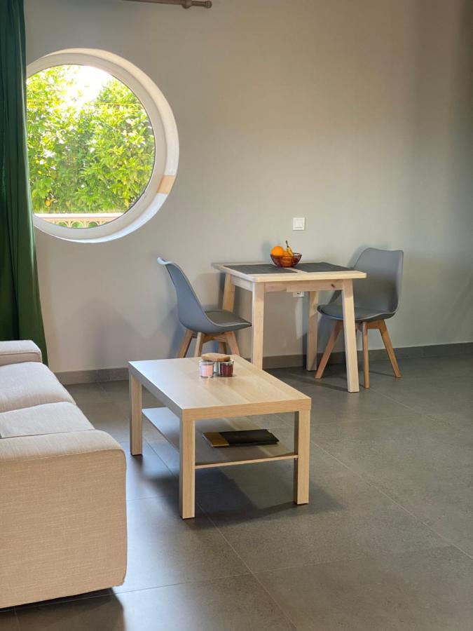 Jimmy'S Place Artemida  Zewnętrze zdjęcie